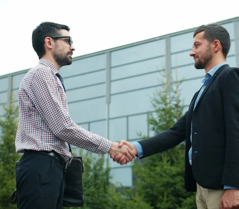 Real Estate Agents Before Selling